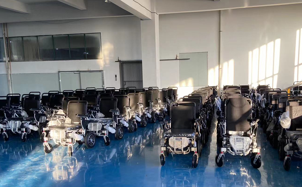 私たちについて-2